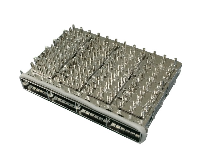 QSFP CAGE ASSEMBLY